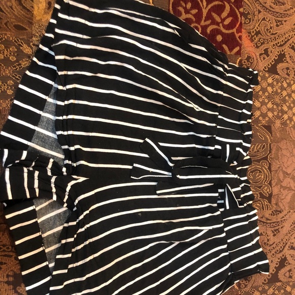 Loose short (mini) - Picture 2 of 2